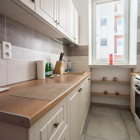 Apartment Elegant Promenade Ii *